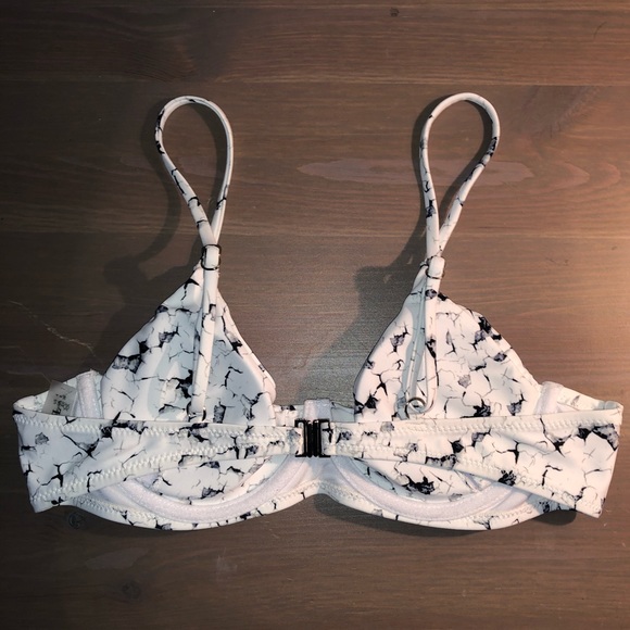 Zaful Marble Print Bathing Suit🦋 - Picture 3 of 4